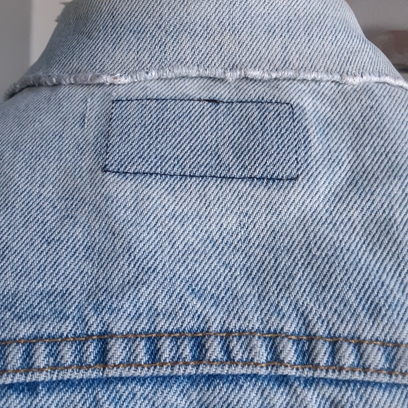 Vtg, Levi Strauss Lot#71526-0214, USA Size 50 Trucker Style - Picture 9 of 16